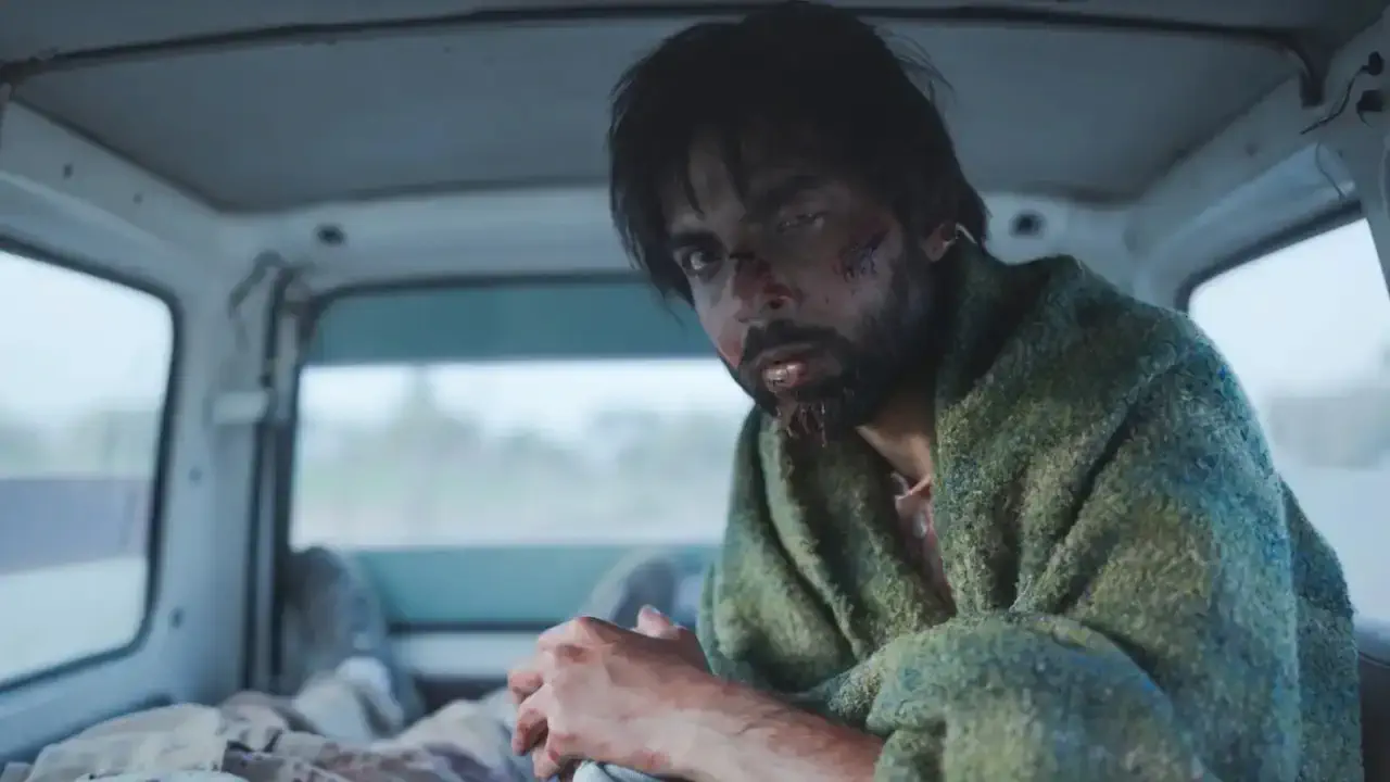 Image of scene from the film Stolen