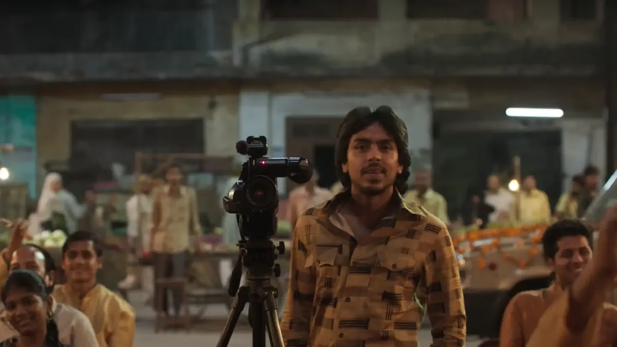 Image of scene from the film Superboys of Malegaon