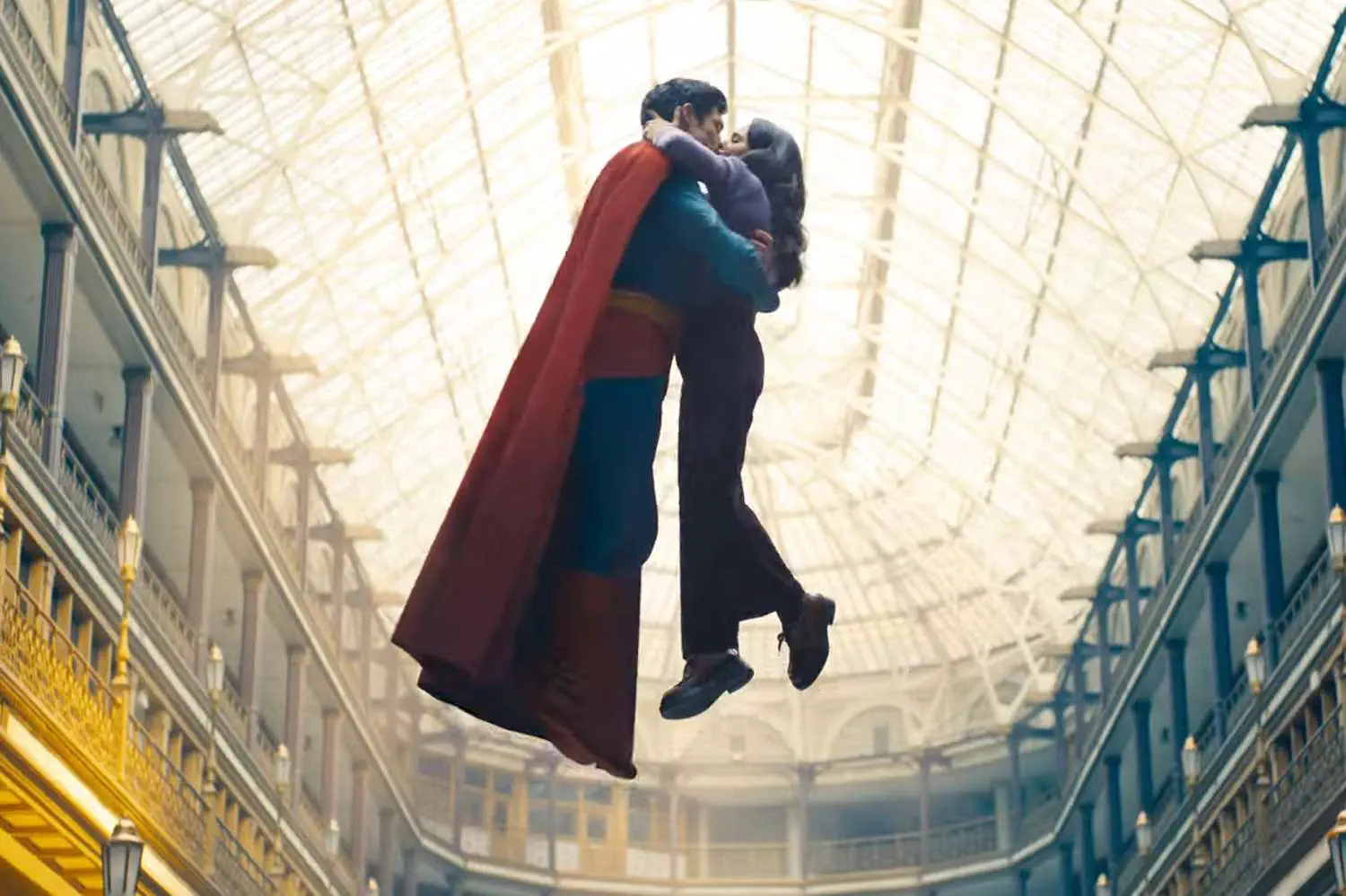 Image of scene from the film Superman (2025)
