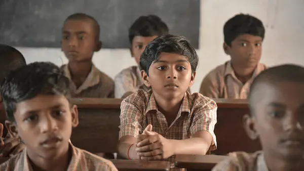 Image of scene from the film Tablet