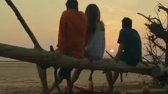 Image of scene from the film Teen Paayancha Ghoda (Three Legged Horse)