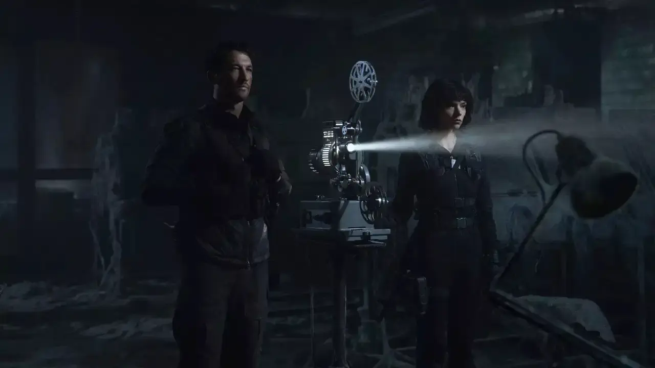 Image of scene from the film The Gorge