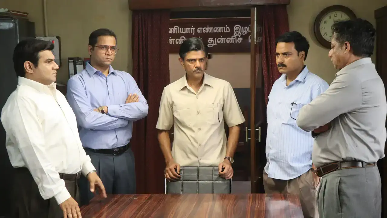 Image of scene from the film The Hunt: The Rajiv Gandhi Assassination Case