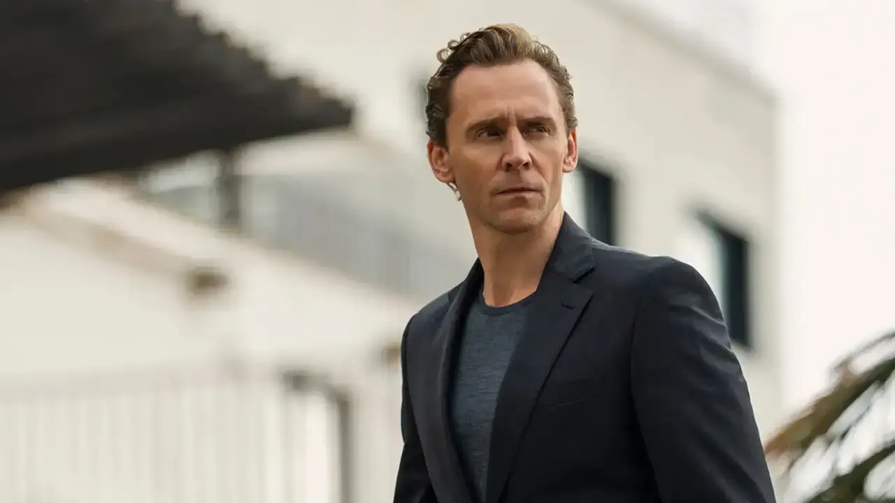 Image of scene from the film The Night Manager S02