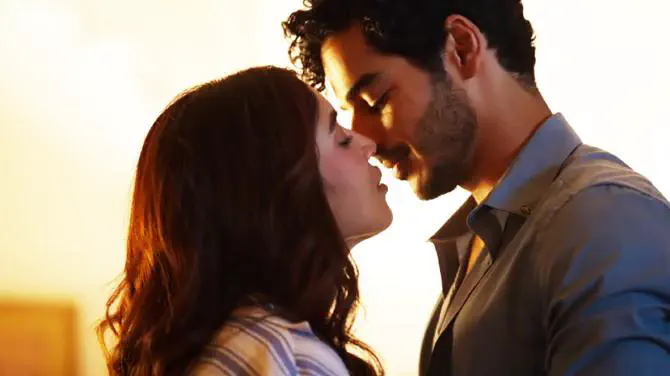 Image of scene from the film The Royals