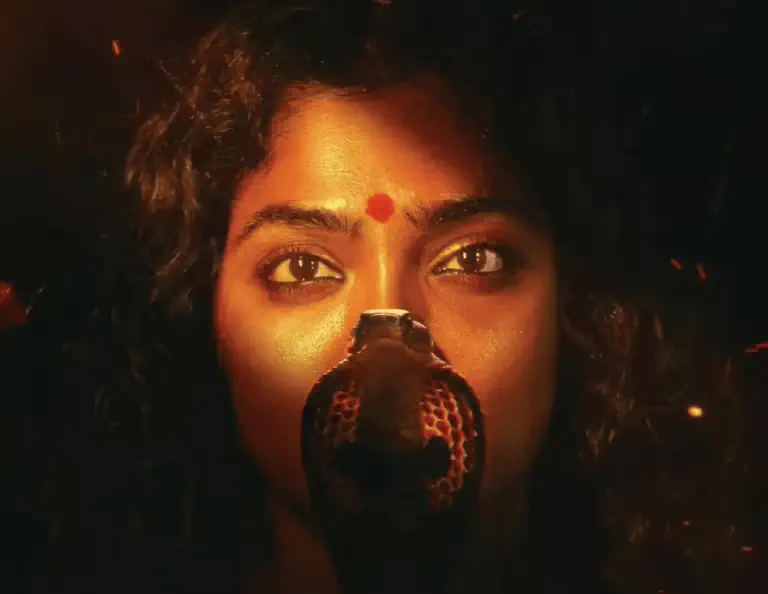 Image of scene from the film Theatre: The Myth of Reality