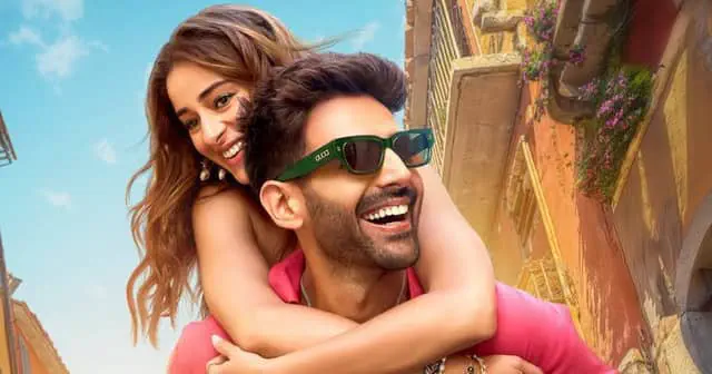 Image of scene from the film Tu Meri Main Tera Main Tera Tu Meri