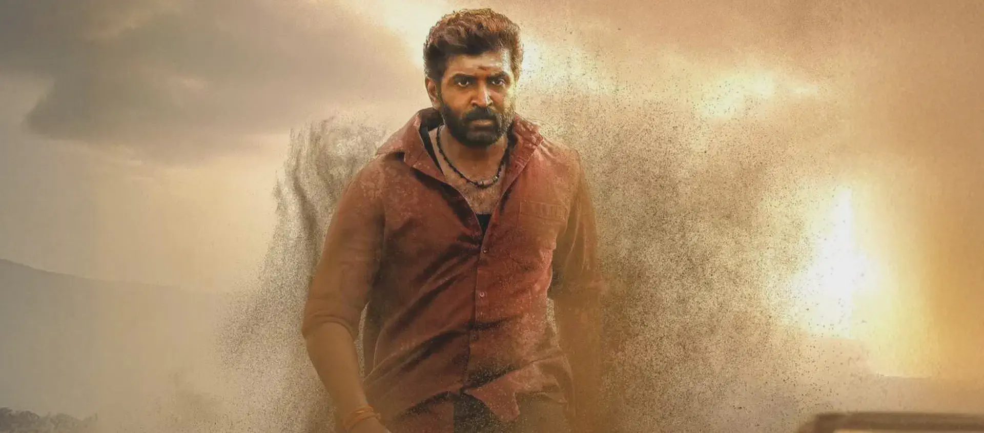 Image of scene from the film Vanangaan