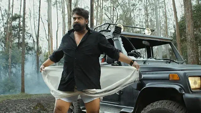 Image of scene from the film Varavu