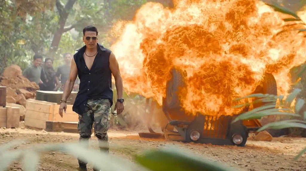 Image of scene from the film Welcome to the Jungle