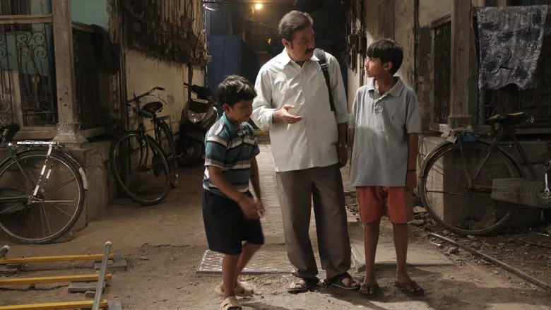 Image of scene from the film Chidiya