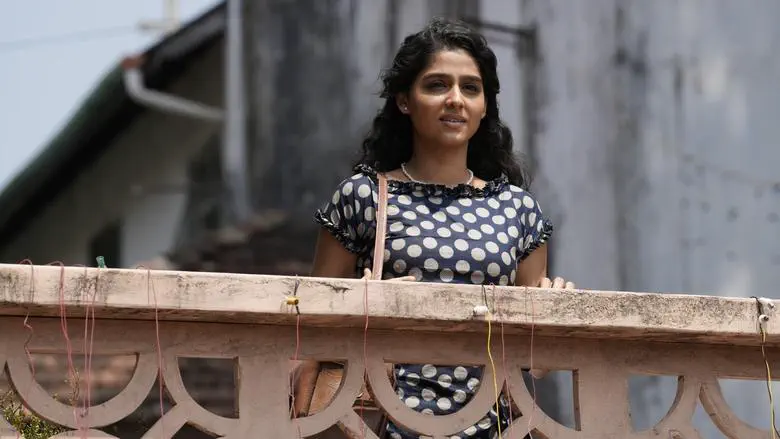 Image of scene from the film Rekhachithram