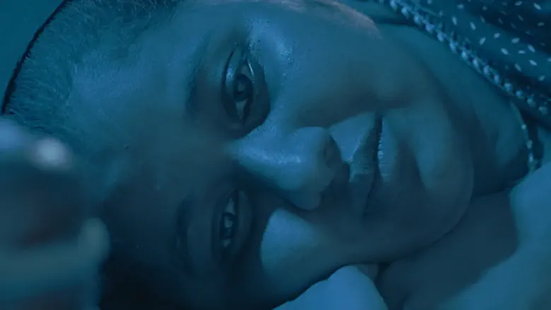 Image of scene from the film Feminichi Fathima