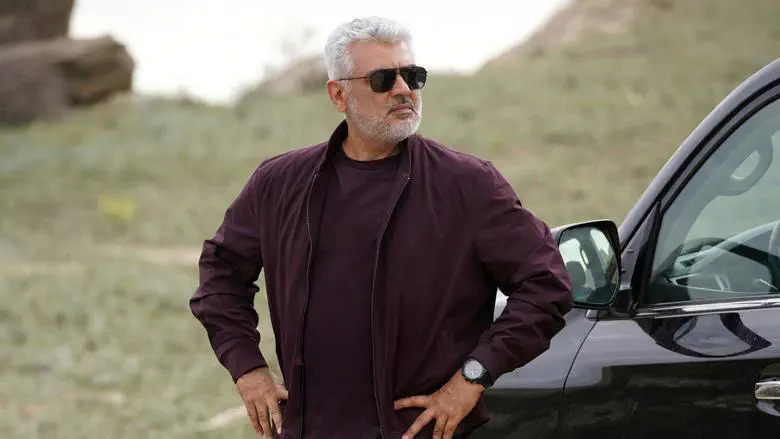 Image of scene from the film Vidaamuyarchi