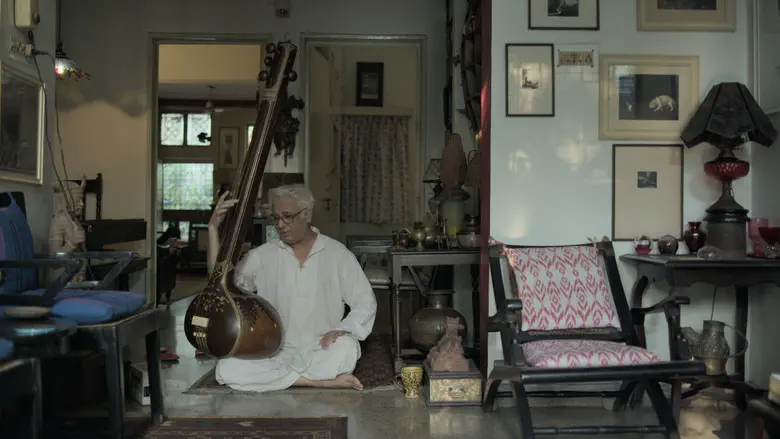 Image of scene from the film Alaav