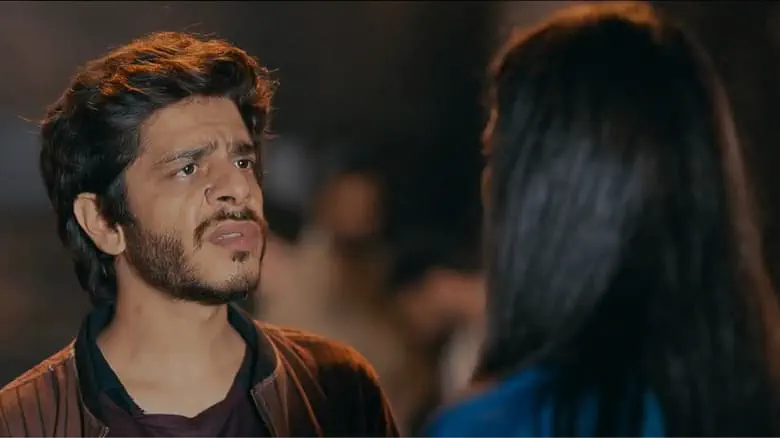 Image of scene from the film Tanaav Vol 2