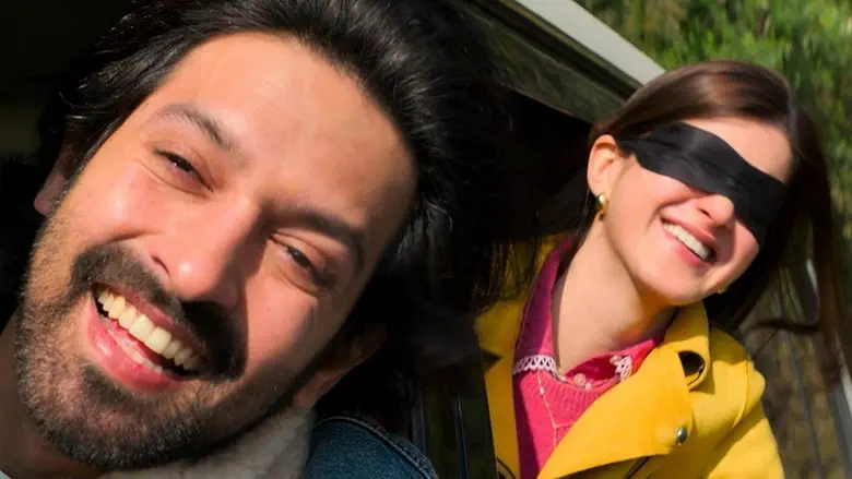 Image of scene from the film Aankhon Ki Gustaakhiyan